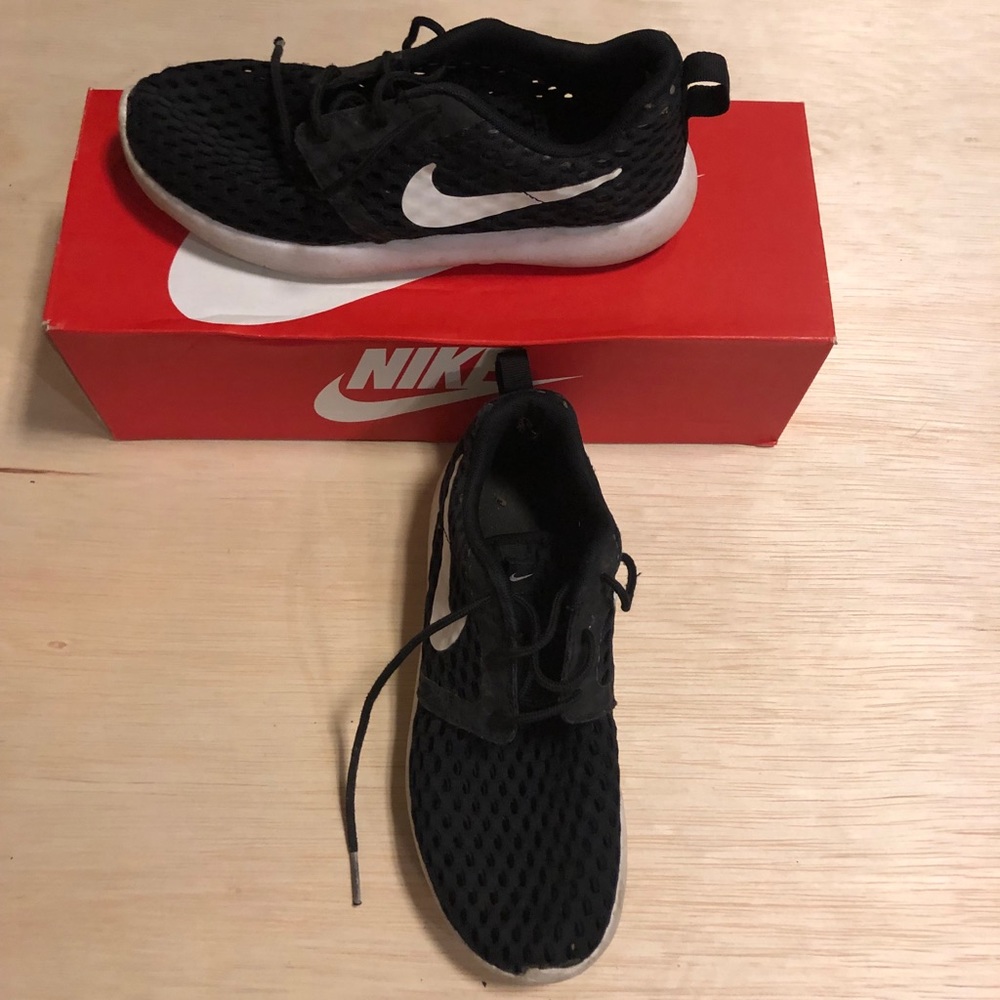 Nike Youth Size 2